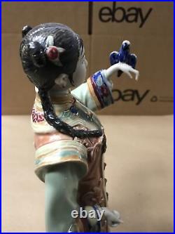 11 Old Chinese Ceramic Wucai Porcelain Classical Beauty Lady Belle Holding Bird