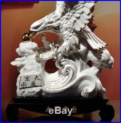 16 Chinese Colour Porcelain Tree Dazhan Hongtu Eagle Hawk King Birds Statue