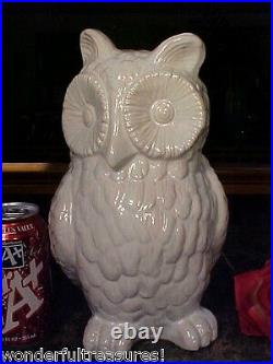 1ONLY! Nearly LIFESIZE White Porcelain DETAILED HORNED OWL Bird Figurine Statue