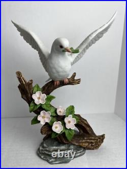 2001 HOMCO Home Interiors Masterpiece THE PROMISE Porcelain Bird Figurine