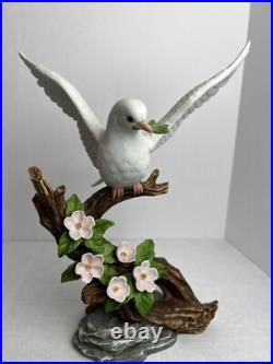 2001 HOMCO Home Interiors Masterpiece THE PROMISE Porcelain Bird Figurine