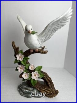 2001 HOMCO Home Interiors Masterpiece THE PROMISE Porcelain Bird Figurine