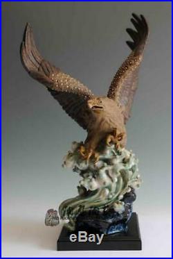 20 China Wucai Porcelain Sky King Bird Hawk Eagle Glede Black-eared kite Statue