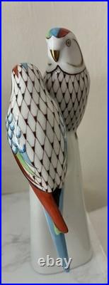 2 Hollohaza Hungary Hand Painted Porcelain Bird Figurines Fishnet Signed MPN 504
