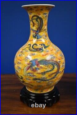 32 CHINESE PORCELAIN YELLOW With PHOENIX BIRDS VASE TABLE LAMP