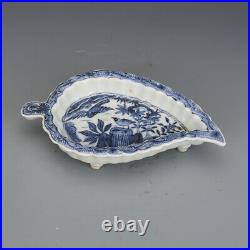 7.8 China Blue and White Porcelain Flower Bird Peach Heart Writing-brush Washer