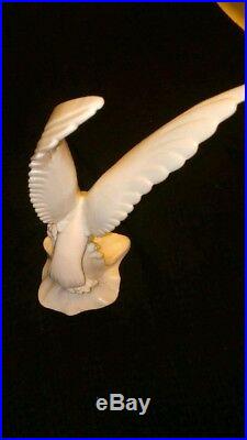 8.5 SEAGULL porcelain meissen antique figurine vtg statue pottery wave art bird
