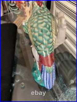 Andrea by Sadek 1 Parrot Bird Chinoiserie Porcelain Figurine & Piccadilly Bird