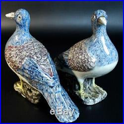 Antique Chinese Export Porcelain Birds Pigeon Pair 19th Century Rare Beautiful