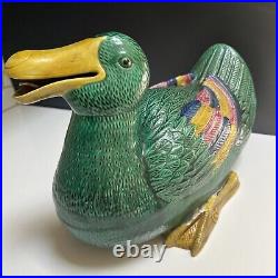 Antique Chinese Porcelain Duck/Signed