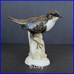 Antique Hutschenreuther Bird Figurine Karl Werner German Porcelain Wagtail 1920s