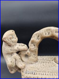 Antique Old Dynasty Ge Kiln Porcelain Monkey Animal Bird Birds Horse Milk Kettle