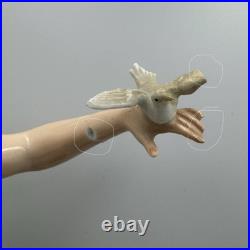 Antique Turn Wien Vienna Austria 4045 Porcelain Lady w Bird Crown Mark