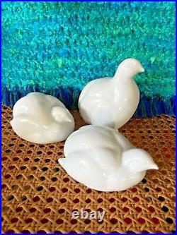 Arita Hirado White Porcelain Bird Figurine okimono Blanc De Chine Edo marked 6