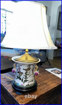 Beautiful Porcelain Songbirds Table Lamp, 13 Inches