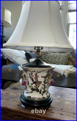 Beautiful Porcelain Songbirds Table Lamp, 13 Inches