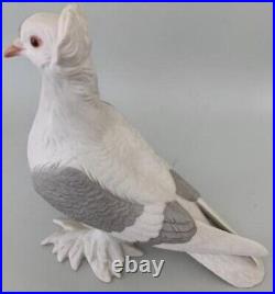 Boehm Porcelain Bird Figurines Tumbler Pigeons PAIR Model #416 Stunning Art