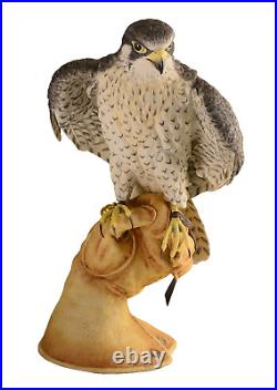 Boehm Porcelain Bird Sculpture PEREGRINE FALCON ON GLOVE 10207 NEW