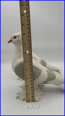 Boehm Porcelain Tumbler Pigeons Pair #416 USA Bisque 8.25 Gray White Birds