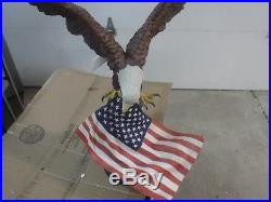 Boehm patriot Eagle Statue