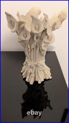 CAPODIMONTE! WHITE CALLA LILY BOUQUET DESIGN OF PORCELAIN. 6.5x5x15 EXQUISITE