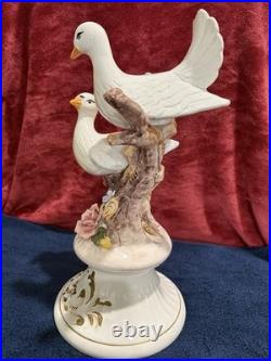 Capodimonte Porcelain Bird sculpture Hand Painted Glossy Art Pottery Italy
