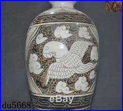 China jizhou kiln Old porcelain glaze bird eagle Zun Bottle Pot Vase Jar Statue