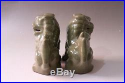 Chinese A Pair Celadon LongQuan Kiln Porcelain Figurines & Statues Foo Dog