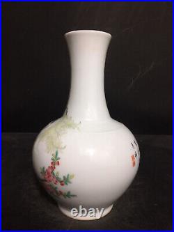 Chinese Pastel Porcelain HandPainted Exquisite Flowers&Birds Vase 21257