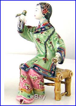 Chinese Pottery Wucai Porcelain Ceramic Oriental Lady Figurine Play Bird Statue