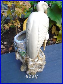 Chinese porcelain pelican bird statue brush pot nice colours