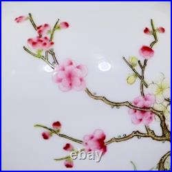 Collectable Art Hand Painting Famille Rose Porcelain Bird Pot