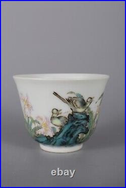 Collectable Art Handmade Painting Famille Rose Porcelain Bird Cup