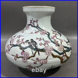 Collectable Art Handmade Painting Famille Rose Porcelain Bird Vase