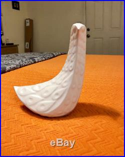 Contemporary Jonathan Adler Menagerie Tall Ceramic White Bird Statue Stamped