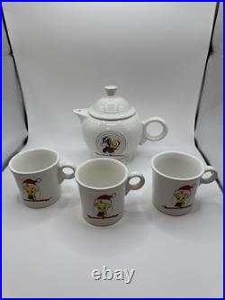 Fiesta Tweety Bird and Sylvester Seasons Greetings Christmas Tea Pot & Mugs