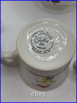 Fiesta Tweety Bird and Sylvester Seasons Greetings Christmas Tea Pot & Mugs