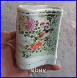 Fine Chinese Collectable Art Hand Famille Rose Porcelain Bird Brush Pot