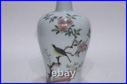 Fine Collectable Art Handmade Famille Rose Porcelain Bird Vase