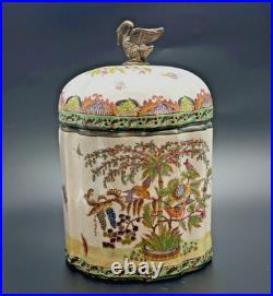 Ginger Jar Chinese Porcelain Swan Lid Crackle Glaze Birds Floral Decor Elegant