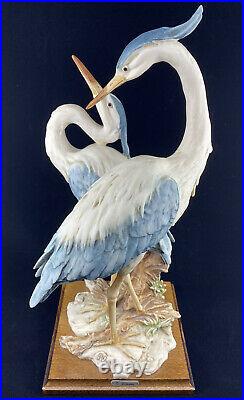 Giuseppe Armani Large Heron Statue. Hand Made in Italy