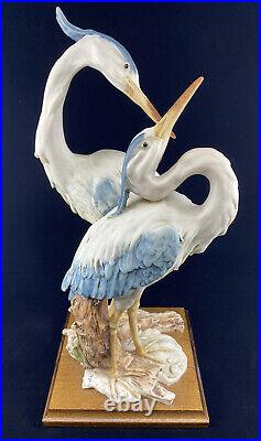 Giuseppe Armani Large Heron Statue. Hand Made in Italy