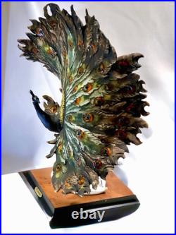 Giuseppe Armani Peacock Small 0720-S Porcelain Sculpture Italy 13.5 Tall & Box
