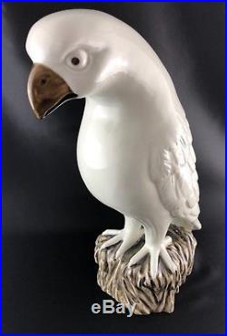 Global Views Williamsburg Bird Statue Figurine