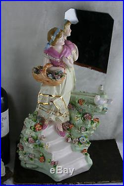 Gorgeous Porcelain majolica flowers Lady figurine bird mirror stairs statue