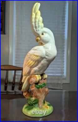 Handmade cockatoo Porcelain Sculpture Signed, late 20th century style