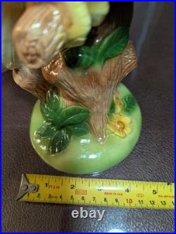 Handmade cockatoo Porcelain Sculpture Signed, late 20th century style