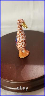 Herend Hand Painted Porcelain Standing Small Duck Rust Fishnet 24k Gold Accents