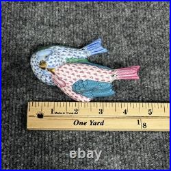 Herend Hungary Fishnet Lovebirds Porcelain Figurine 5059 Handpainted Blue Pink