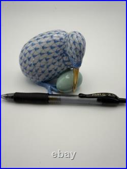 Herend Hungary Handpainted Blue Fishnet Bird Figurine Kiwi w Egg VH #1534